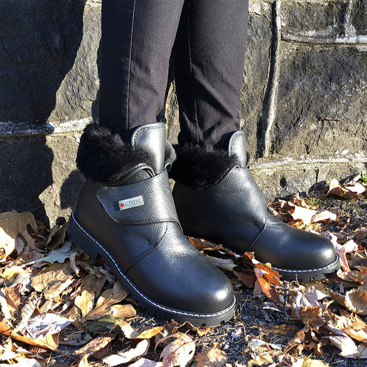 Taffy - Boots in Waterproof Leather with Retractable Cleats