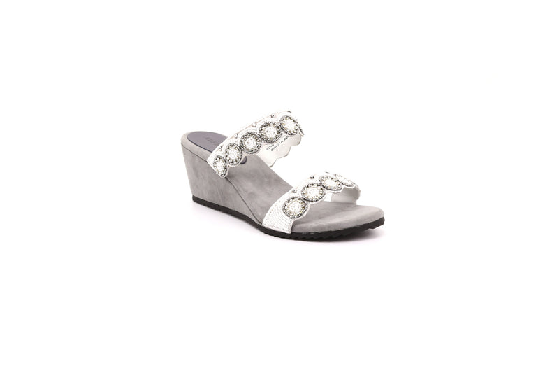 Eliana Women&
