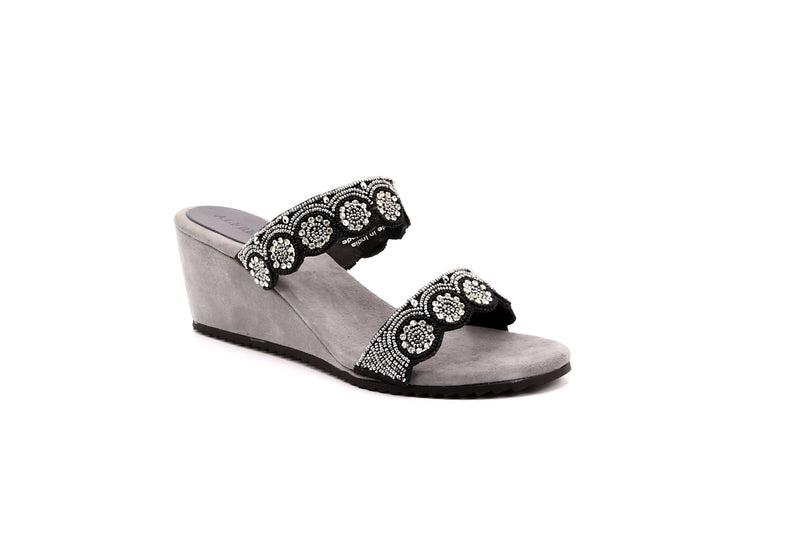 Eliana Women&