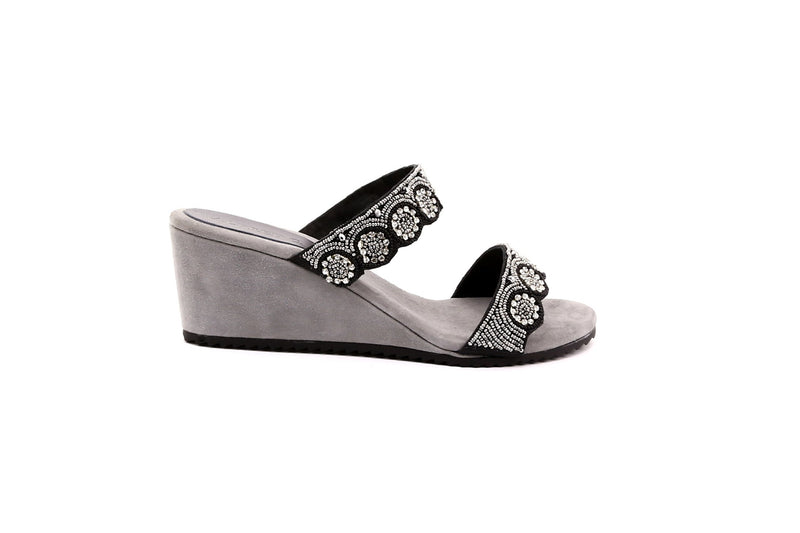 Eliana Women&
