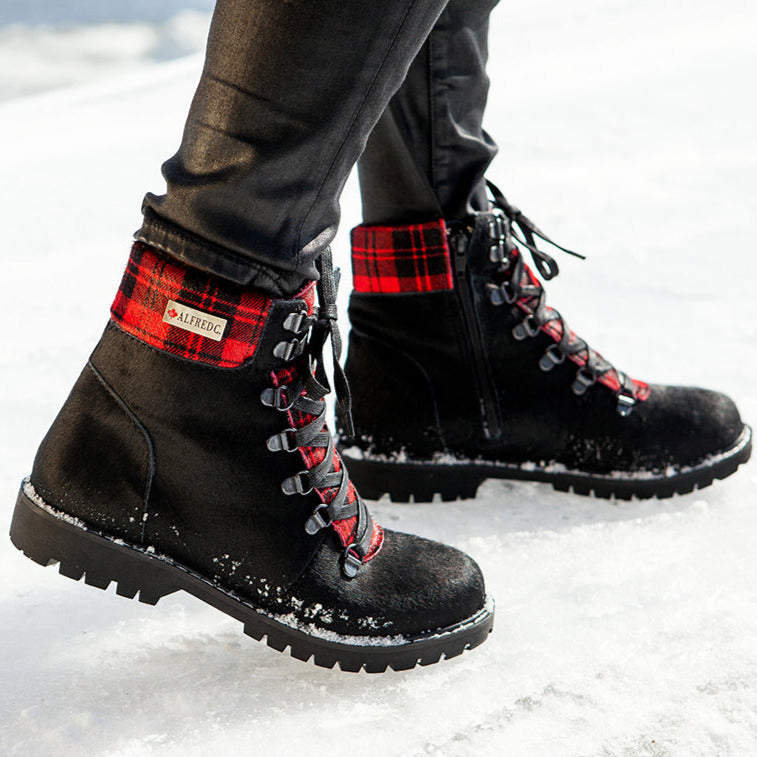 Bottes d'hiver en suède pour femmes avec crampons rétractables - Noir, Gris  ou Rouge – Alfred Cloutier