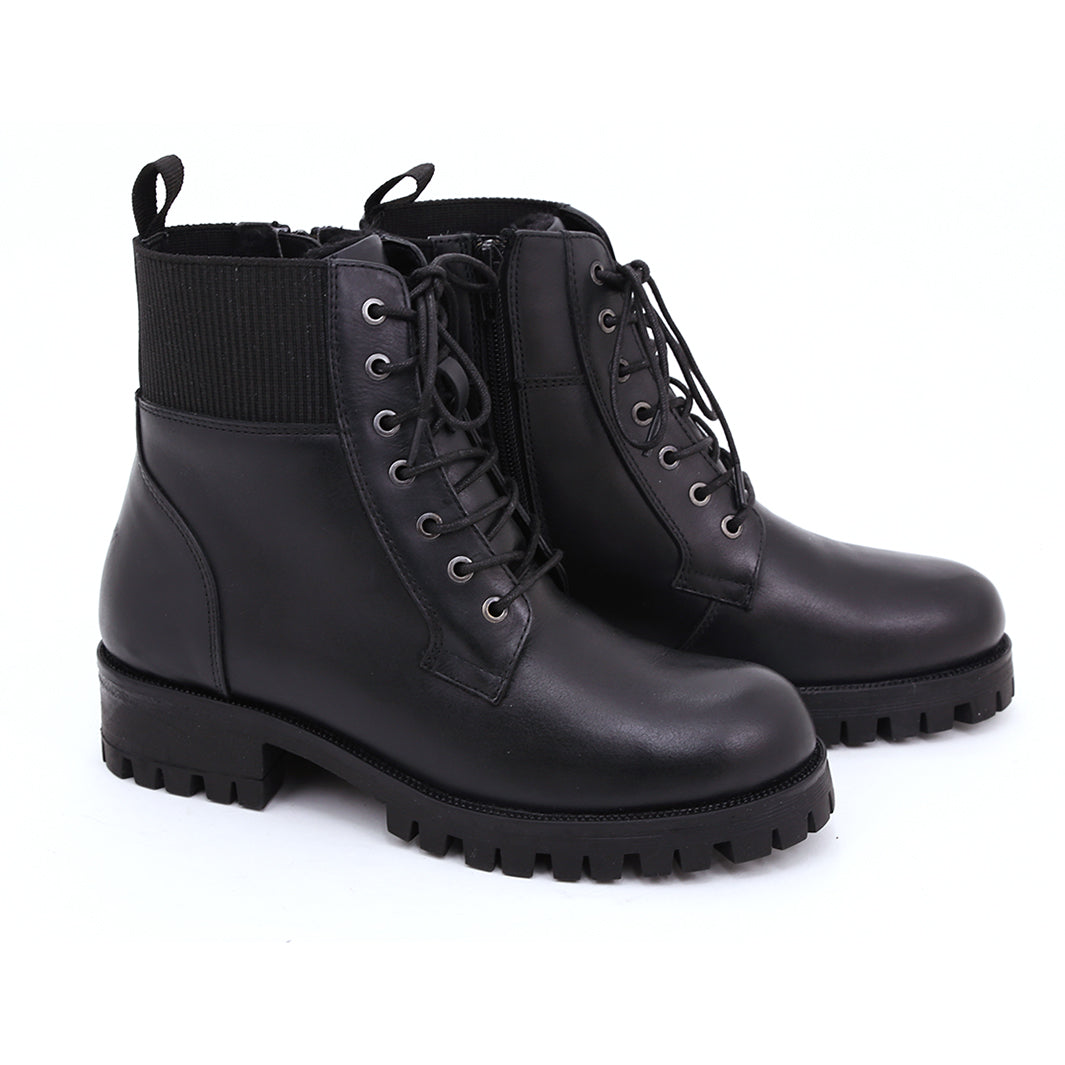 Jolie - Boots in Waterproof High Grade Leather